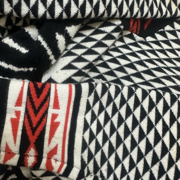 Hale Bob black & red sweater, gorgeous! - Picture 5 of 5